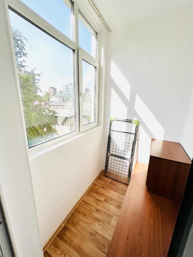 Evita Apartment Bischkek Exterior foto